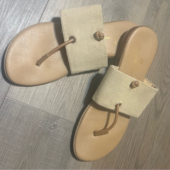 Women’s sandals, tan size 8. Good condition - Picture 1 of 3